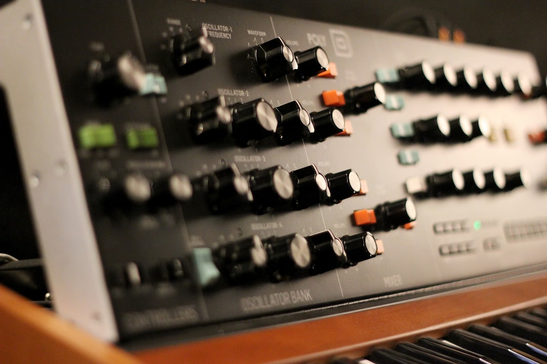 Mastering Synth Sounds with Micro ARP